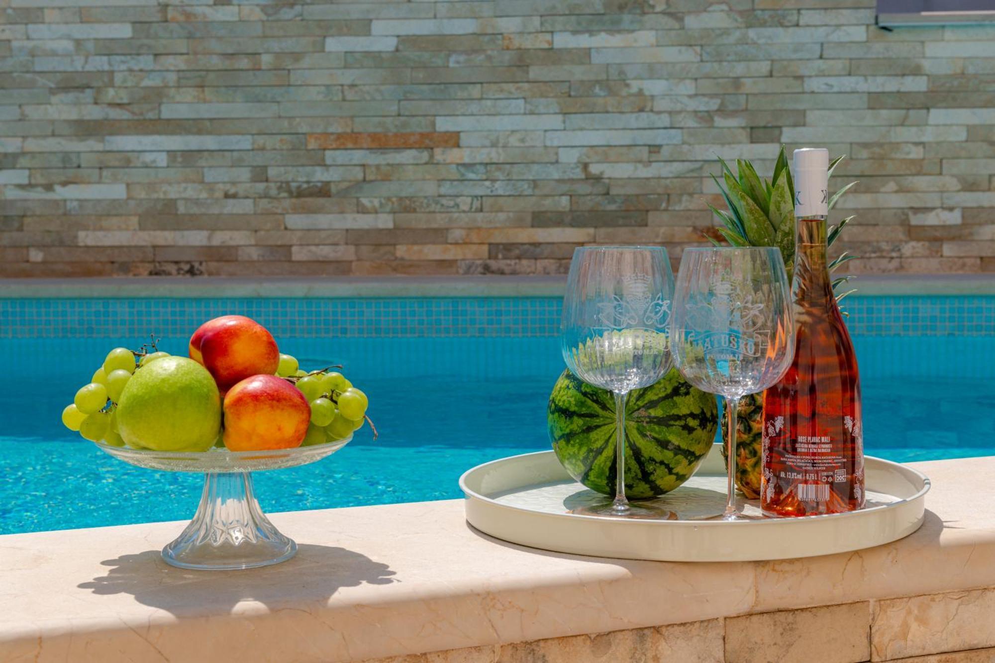 Apartment Barbara With Private Pool Dubrovnik Exterior photo